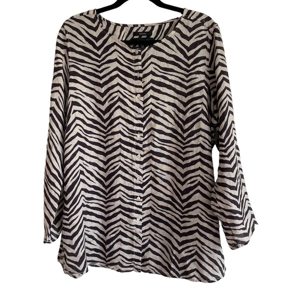 Tahari 100% Linen Animal Pattern Button Down Tunic Top, Size 1X - Picture 1 of 7